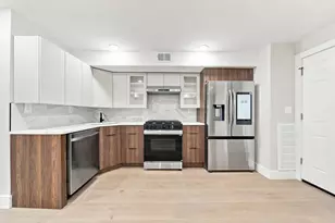181 Webster Ave, Jersey City, NJ 07307 - Photo 29