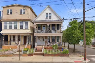 356 Avenue A, Bayonne, NJ 07002 - Photo 1