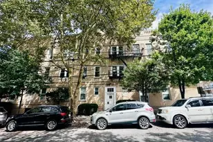 265 Avenue B, Bayonne, NJ 07002 - Photo 1