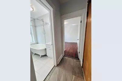 265 Avenue B #4, Bayonne, NJ 07002 - Photo 9