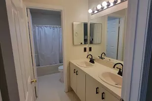9 Cottonwood St, Jersey City, NJ 07305 - Photo 37