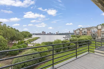 6 Grand Cove Way #6, Edgewater, NJ 07020 - Photo 9