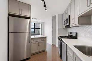 7000 Blvd E, Guttenberg, NJ 07093 - Photo 7