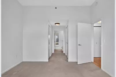 102 Christopher Columbus Dr #601, Jersey City, NJ 07302 - Photo 17