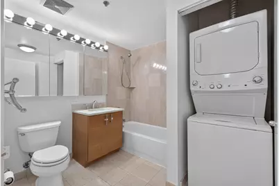 102 Christopher Columbus Dr #601, Jersey City, NJ 07302 - Photo 11