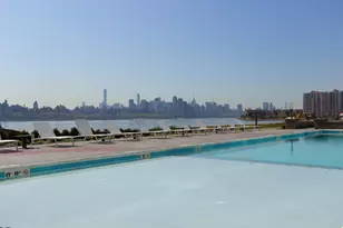 9 Somerset Ln, Edgewater, NJ 07020 - Photo 19