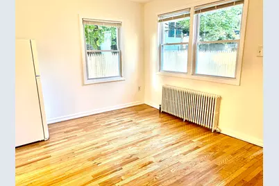 31-33 Tillinghast St #6, Newark, NJ 07018 - Photo 3