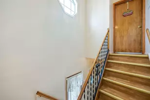 829 Roosevelt Ave, Secaucus, NJ 07094 - Photo 5