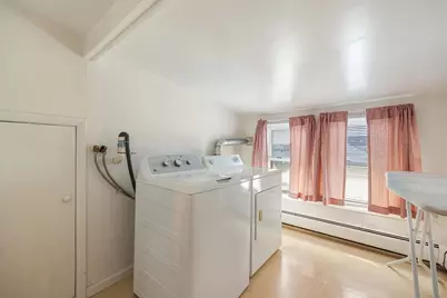 829 Roosevelt Ave, Secaucus, NJ 07094 - Photo 11
