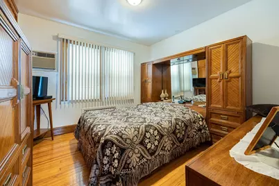 829 Roosevelt Ave, Secaucus, NJ 07094 - Photo 15