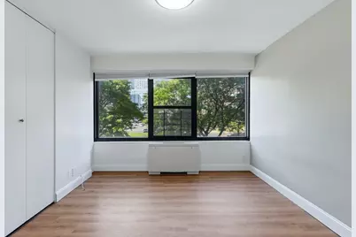 135 Montgomery St #3G, Jersey City, NJ 07302 - Photo 11