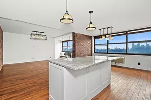 7004 Blvd E, Guttenberg, NJ 07093 - Photo 9