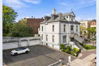 37 Clinton Ave, Jersey City, NJ 07304 - Photo 7