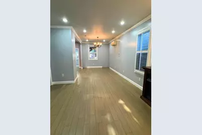 33 Kelly Parkway, Bayonne, NJ 07002 - Photo 3