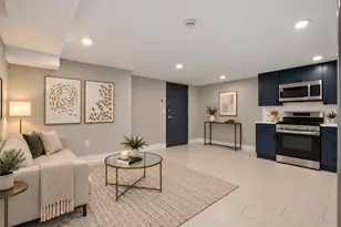 933A Summit Ave, Jersey City, NJ 07307 - Photo 5