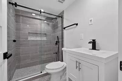 933A Summit Ave #1, Jersey City, NJ 07307 - Photo 13