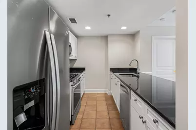 70 Adams St #2A, Hoboken, NJ 07030 - Photo 5