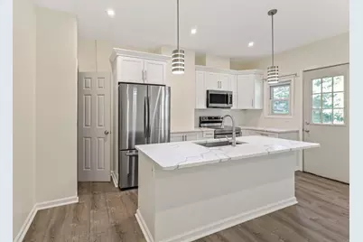 44 West 34th St, Bayonne, NJ 07002 - Photo 7