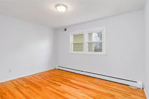 145 Hobart Ave, Bayonne, NJ 07002 - Photo 7