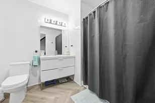 142 Charles St, Jersey City, NJ 07307 - Photo 9