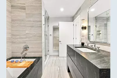 389 Washington St #8E, Jersey City, NJ 07302 - Photo 33