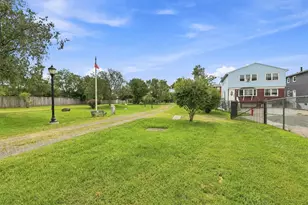 38 New St, Bayonne, NJ 07002 - Photo 17