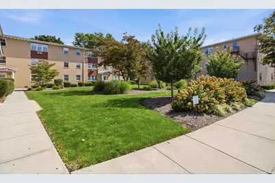 2 Radio Ave #A20, Secaucus, NJ 07094 - Photo 29
