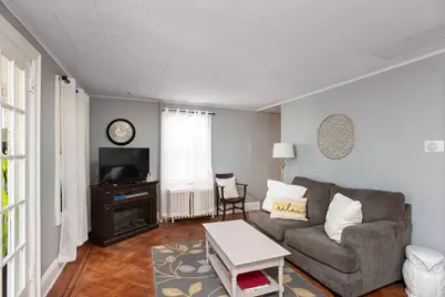 196 Custer Ave, Jersey City, NJ 07305 - Photo 3