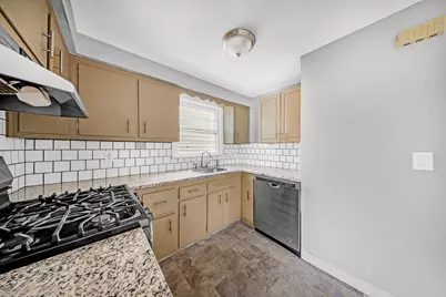 420 Kipp Ave, Hasbrouck Heights, NJ 07604 - Photo 5
