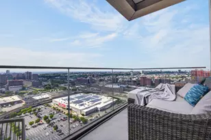 75 Park Ln S, Jersey City, NJ 07310 - Photo 9