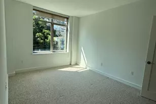 8100 River Rd, North Bergen, NJ 07047 - Photo 5