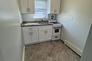 325 Essex St, Hackensack, NJ 07601 - Photo 5