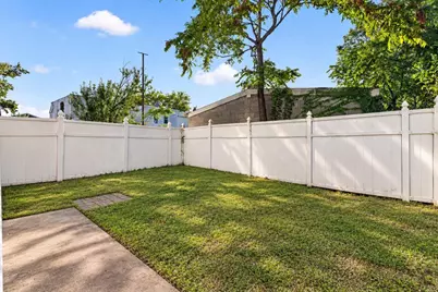525 Avenue A, Bayonne, NJ 07002 - Photo 23