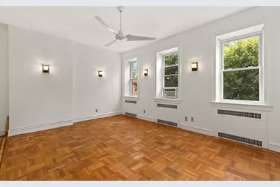 307 York St #4, Jersey City, NJ 07302 - Photo 9
