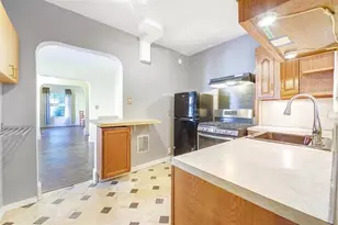 54 Highland Ave, Jersey City, NJ 07306 - Photo 9