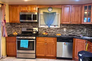 105 McAdoo Ave, Jersey City, NJ 07305 - Photo 5