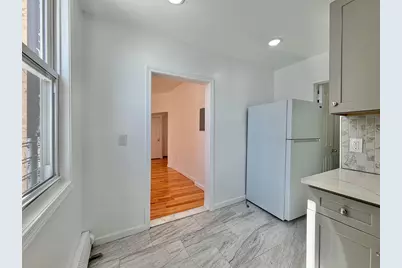 190 Clinton Ave #2, Jersey City, NJ 07304 - Photo 5