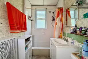 216 67th St, West New York, NJ 07093 - Photo 35