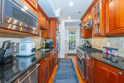 215 Monroe St #1, Hoboken, NJ 07030 - Photo 9