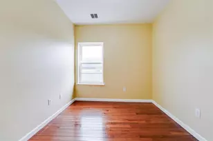 49 Wade St, Jersey City, NJ 07305 - Photo 23