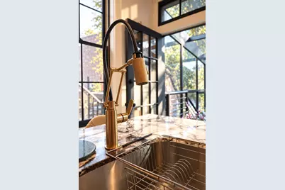 41 Astor Pl, Jersey City, NJ 07304 - Photo 11