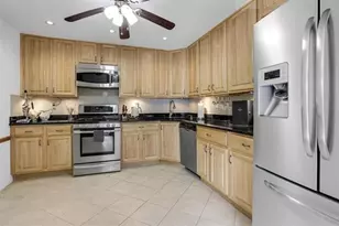 6 Walnut St, Jersey City, NJ 07305 - Photo 3
