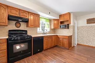 228 Laurel Ave, Kearny, NJ 07032 - Photo 9