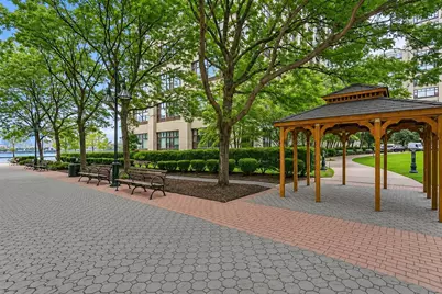 1500 Washington St #11q, Hoboken, NJ 07030 - Photo 35