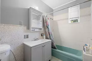 813 Montgomery St, Jersey City, NJ 07306 - Photo 11