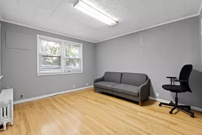813 Montgomery St, Jersey City, NJ 07306 - Photo 3