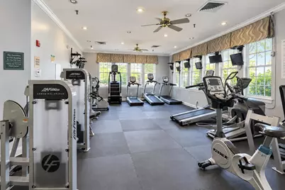 60 Tottenham Ct, Jersey City, NJ 07305 - Photo 23