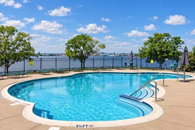 60 Tottenham Ct, Jersey City, NJ 07305 - Photo 21