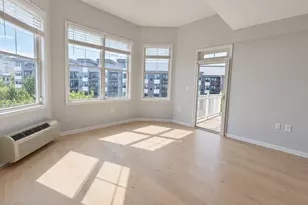 4 Constellation Pl, Jersey City, NJ 07305 - Photo 1