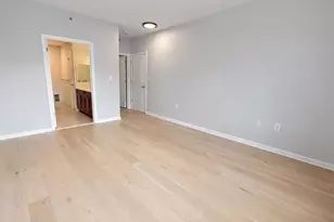 4 Constellation Pl, Jersey City, NJ 07305 - Photo 15